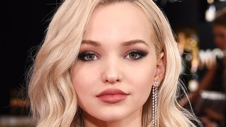 Dove Cameron 4