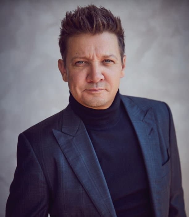 Jeremy Renner 6
