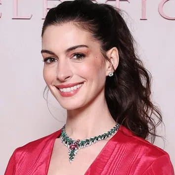 Anne Hathaway 5